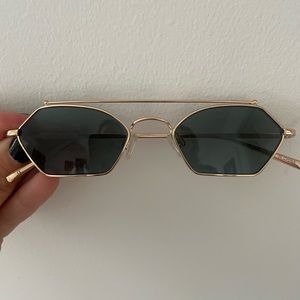 Like new Vehla Vermont sunglasses - Gold/olive